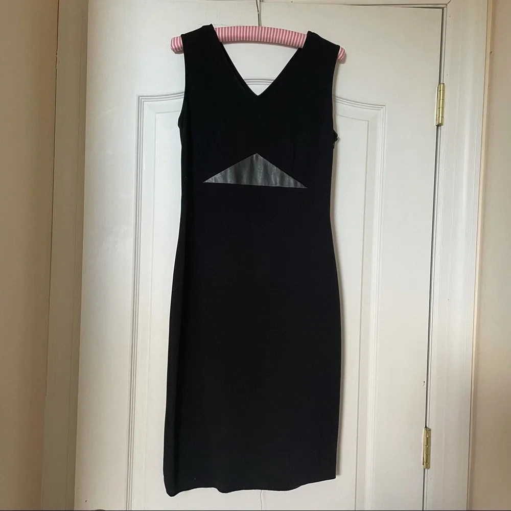 Magaschoni Black Midi Dress with Leather Panels - Size 2 V Neck Sleeveless